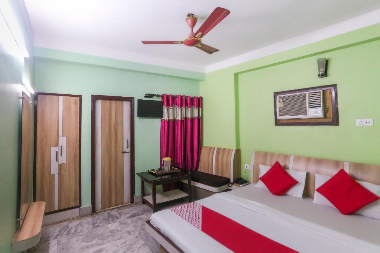 Oyo 60609 Hotel Tanushree Rampurhat Εξωτερικό φωτογραφία