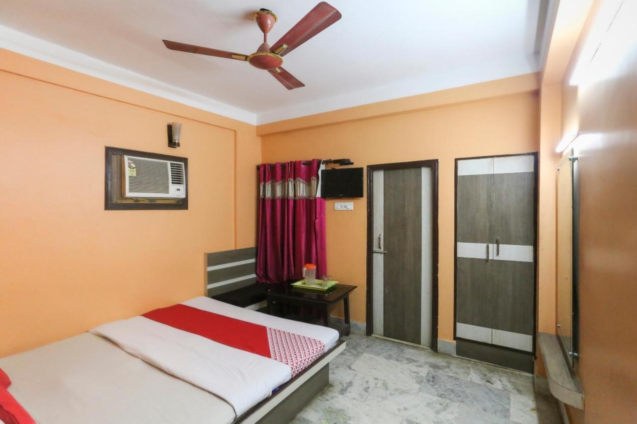Oyo 60609 Hotel Tanushree Rampurhat Εξωτερικό φωτογραφία