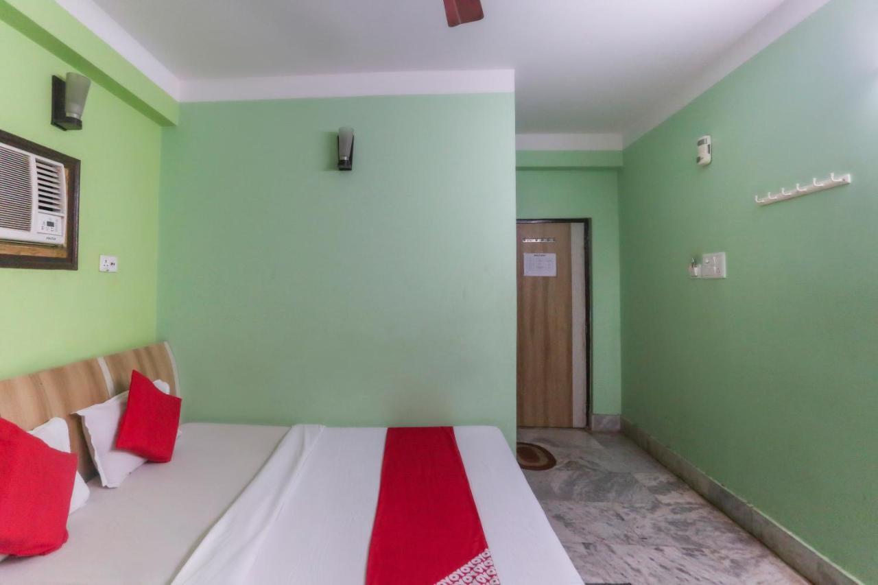 Oyo 60609 Hotel Tanushree Rampurhat Εξωτερικό φωτογραφία